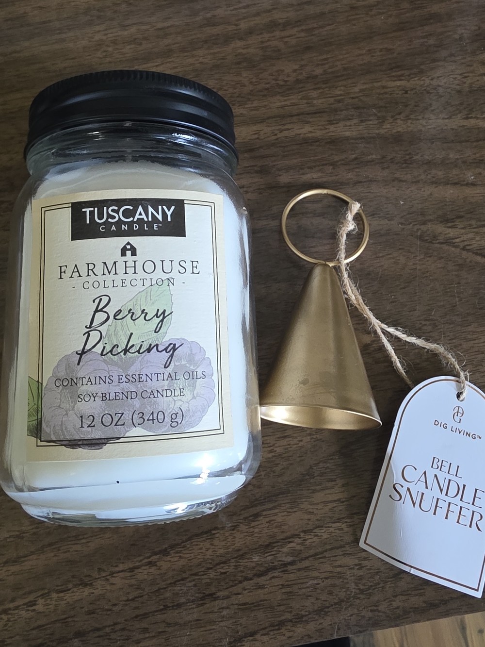 Farmhouse Mason Jar Tuscany Candle Farmhouse Collection. Country Berry Picking